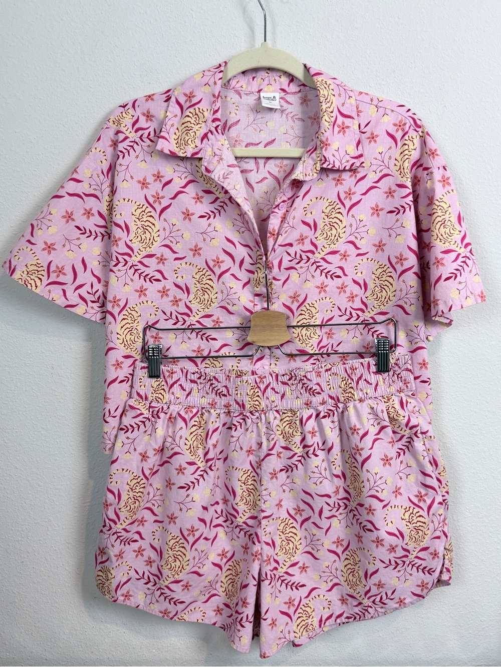 Hope & Wonder Women's Pink Floral Tiger Short Pajama Set M